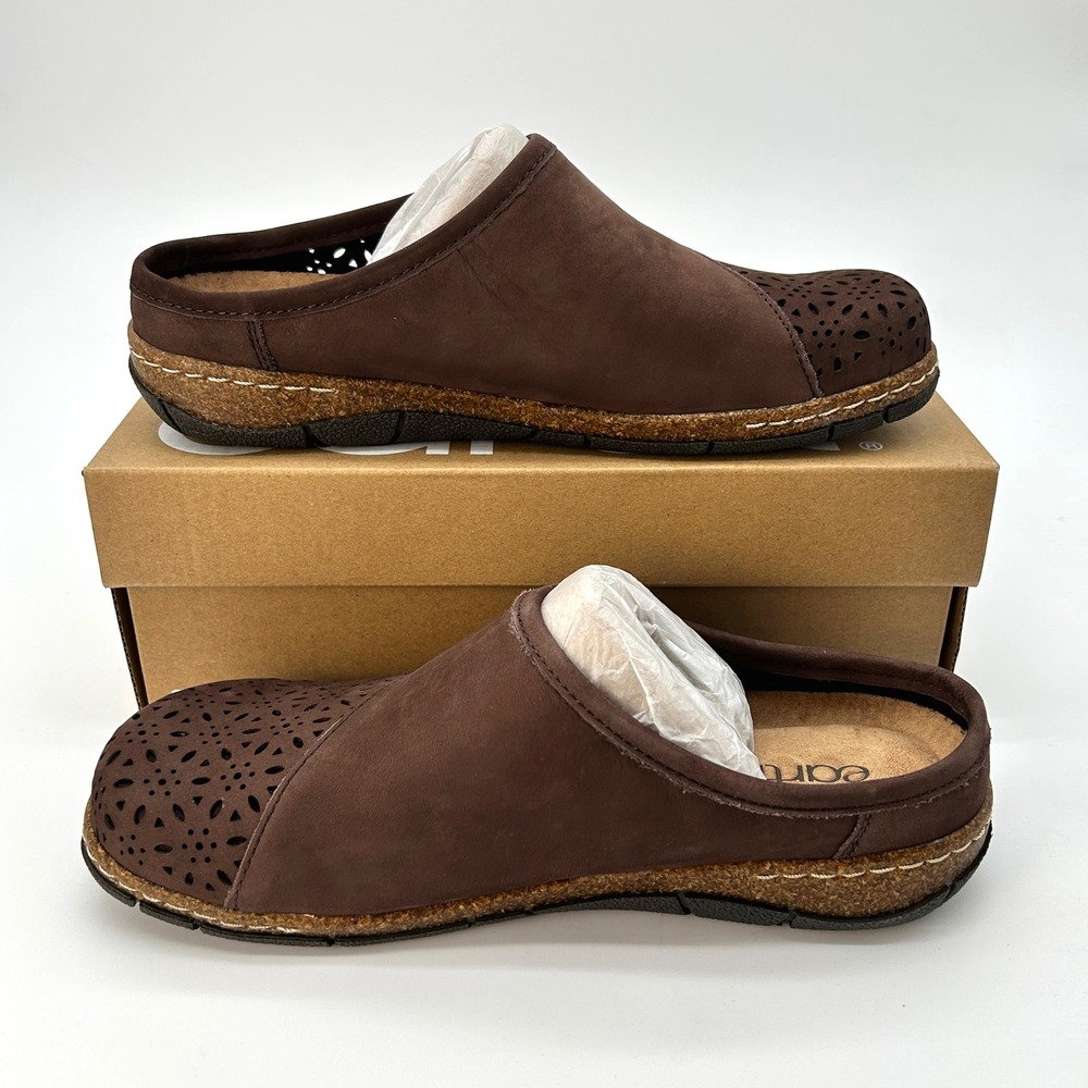 Womens Clogs Earth Erinn Size 8 Dark Brown Leather Slip-on Flat Mules Comfy NEW - Picture 2 of 7